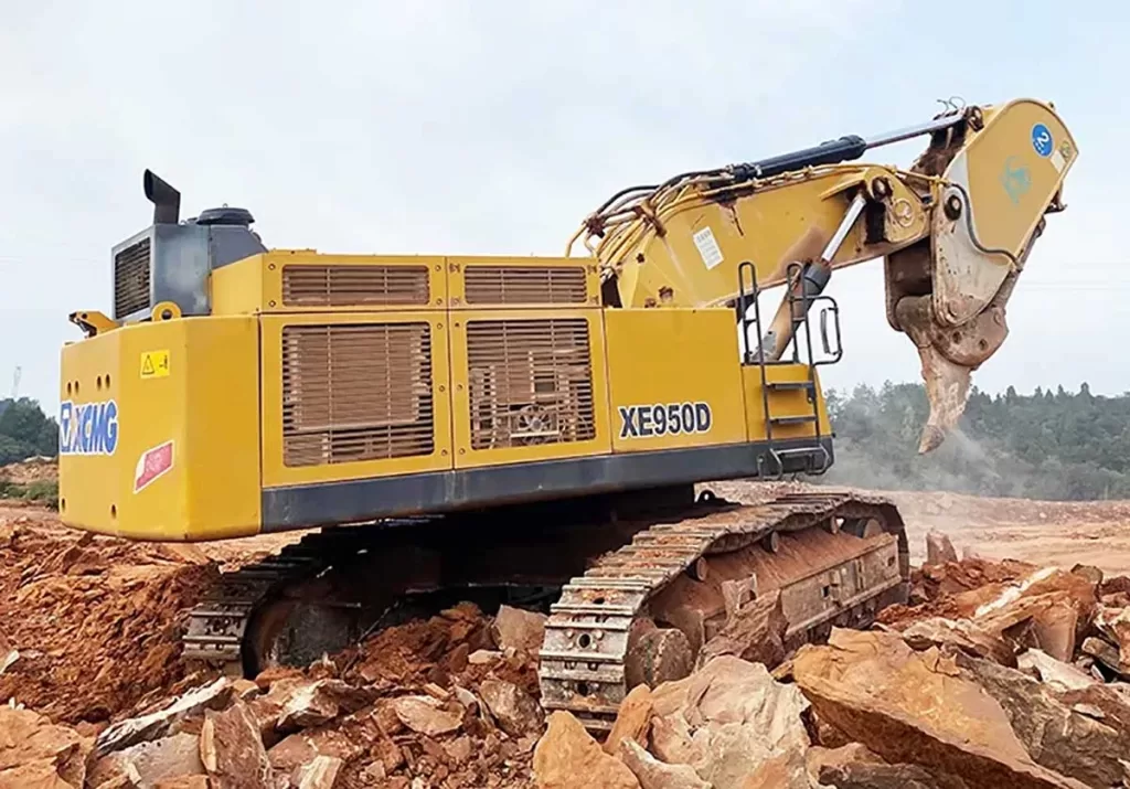 how does the xcmg xe950d mining excavator revolutionize heavy duty earthmoving